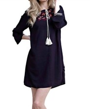 Kori Floral Embroidered Shift Dress Navy