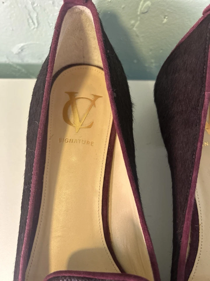 Vince Camuto Signature - Nancy, pelo de becerro/gamuza planos, púrpura profundo 38-8 Foto 2 de 4