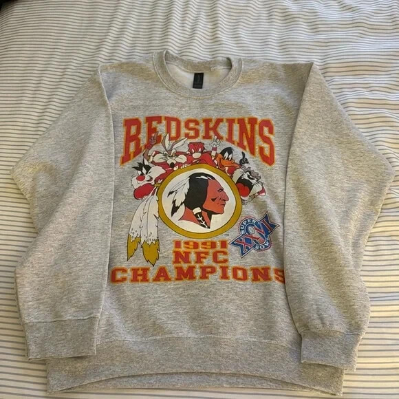 Washington Redskins Looney Tunes Super Bowl Crewneck