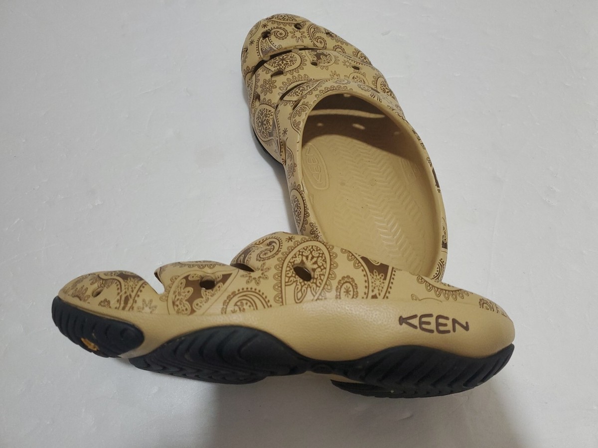 Keen Yogui Arts Clog x T.H.C Women's 9/Men's 7 Cafe Latte Keen Yogui Arts Clog x T.H.C Women's 9/Men's 7 Cafe Latte