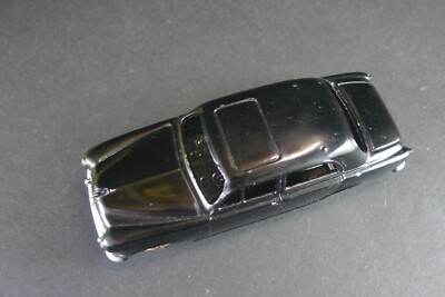 Dinky Toys France - Peugeot 403 Noire Référence 24B Avec Boîte - Occasion