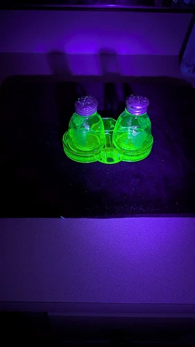 Antique green uranium glass Depression era salt & pepper shakers with tray caddy