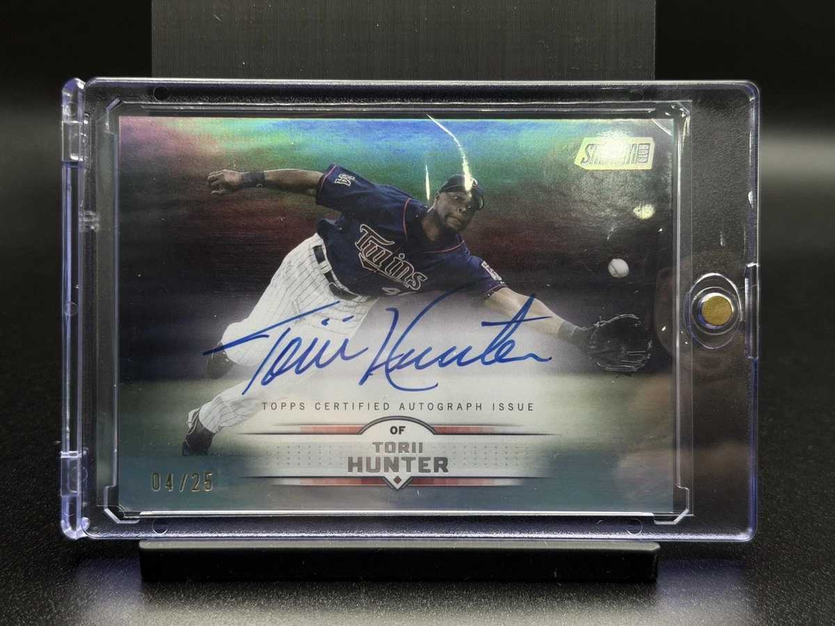 Topps Torii Hunter Autographed Baseball Sports Trading Cards 