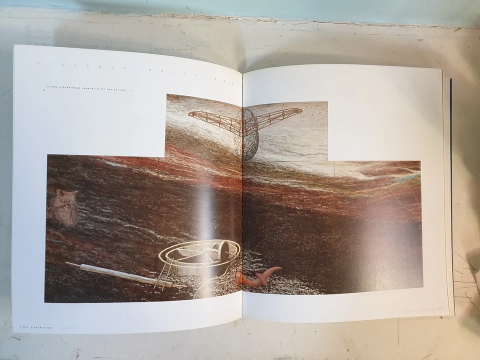 Libro De Arte - Islas - Catalogo De Exposicion - Imagen 4 de 4