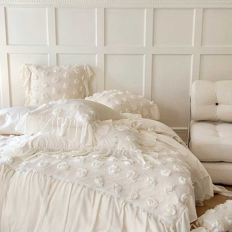 Bedding Set Jacquard Embroidery Flowers Lace Duvet Cover Bed Sheet 2 Pillowslips - Image 4 of 4