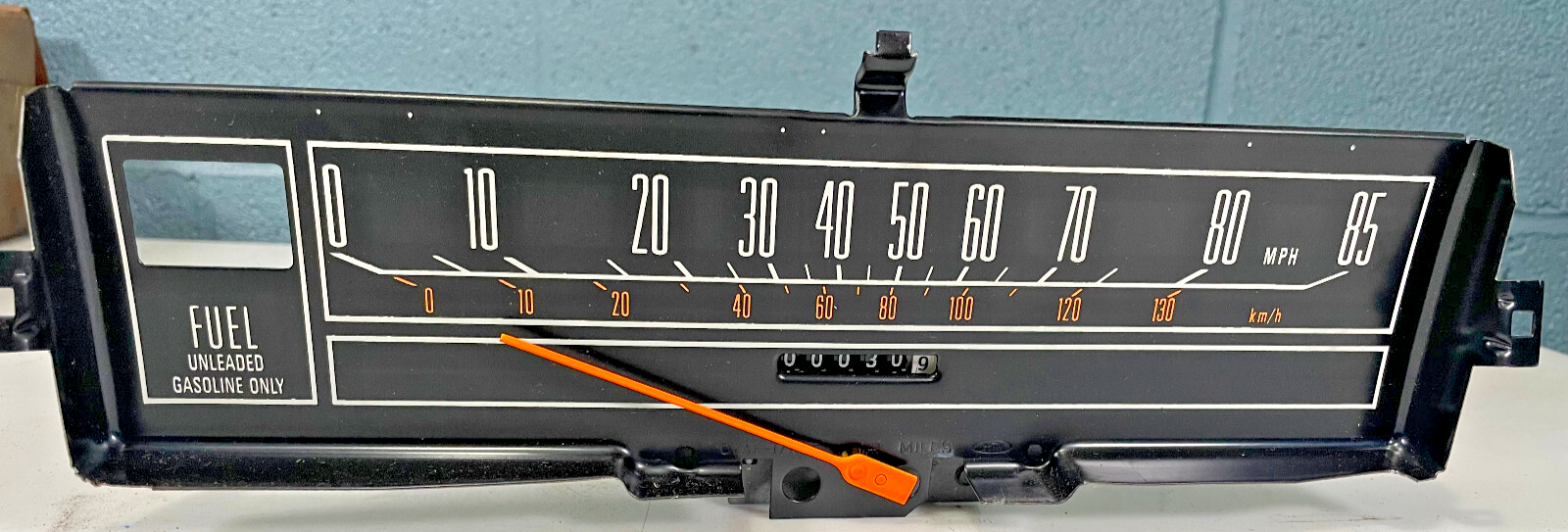 NOS 1977-78 FORD GALAXIE LTD CUSTOM 500 COUNTRY SQUIRE SPEEDOMETER d7az-17255-d
