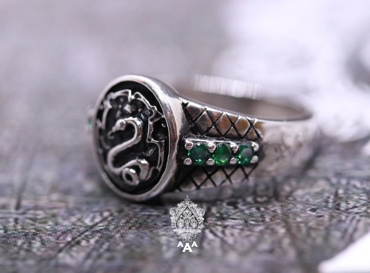 Slytherin™ House Ring Stack