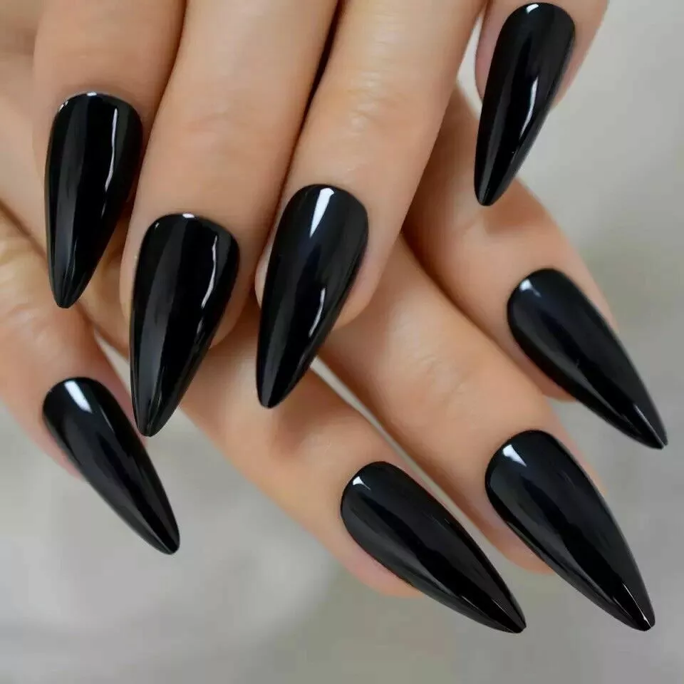 Black Medium Stiletto Glossy Press On Nails Fake False 24 Pc Nail Set Glue On