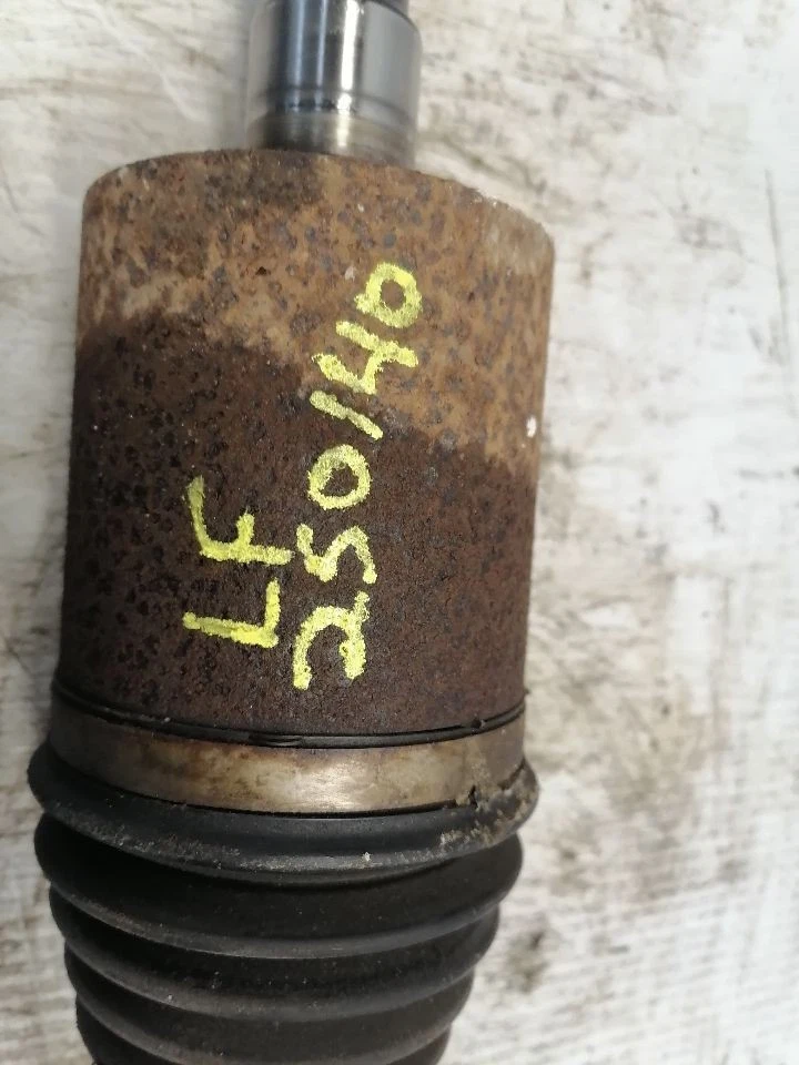 Eje delantero del eje izquierdo del conductor se adapta a 08-12 LIBERTY 1571393 Foto 4 de 4