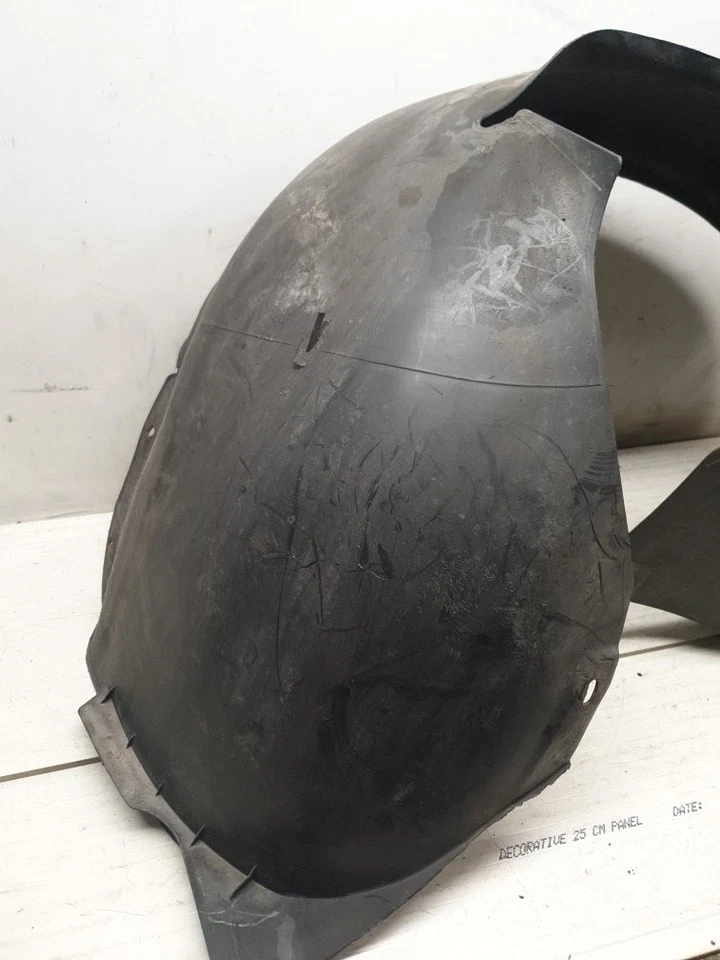 VW Golf Mk6 2009-2012 INNER WING/ARCH LINER (FRONT PASSENGER SIDE) 5k0805977 - Image 4 of 4