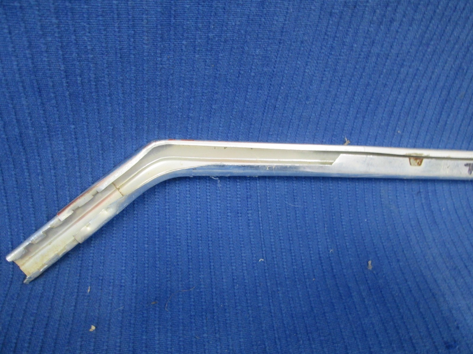1972 1973 1974 1975 FORD RANCHERO LEFT SIDE DOOR FRAME MOULDING FRONT ...