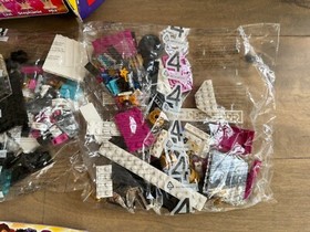 Lego Friends 41106 - Pop Star Tour Bus - 2 Unopened Bag, 1 Replacement Minifig