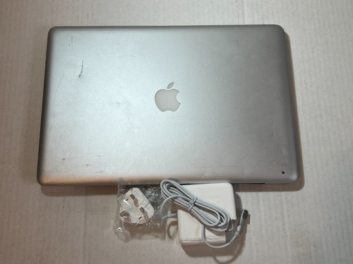 Apple MacBook Pro A1286 fine 2008 15" Core 2 Duo 4 GB 120 GB SSD El Capitan computer portatile - Foto 9 di 13