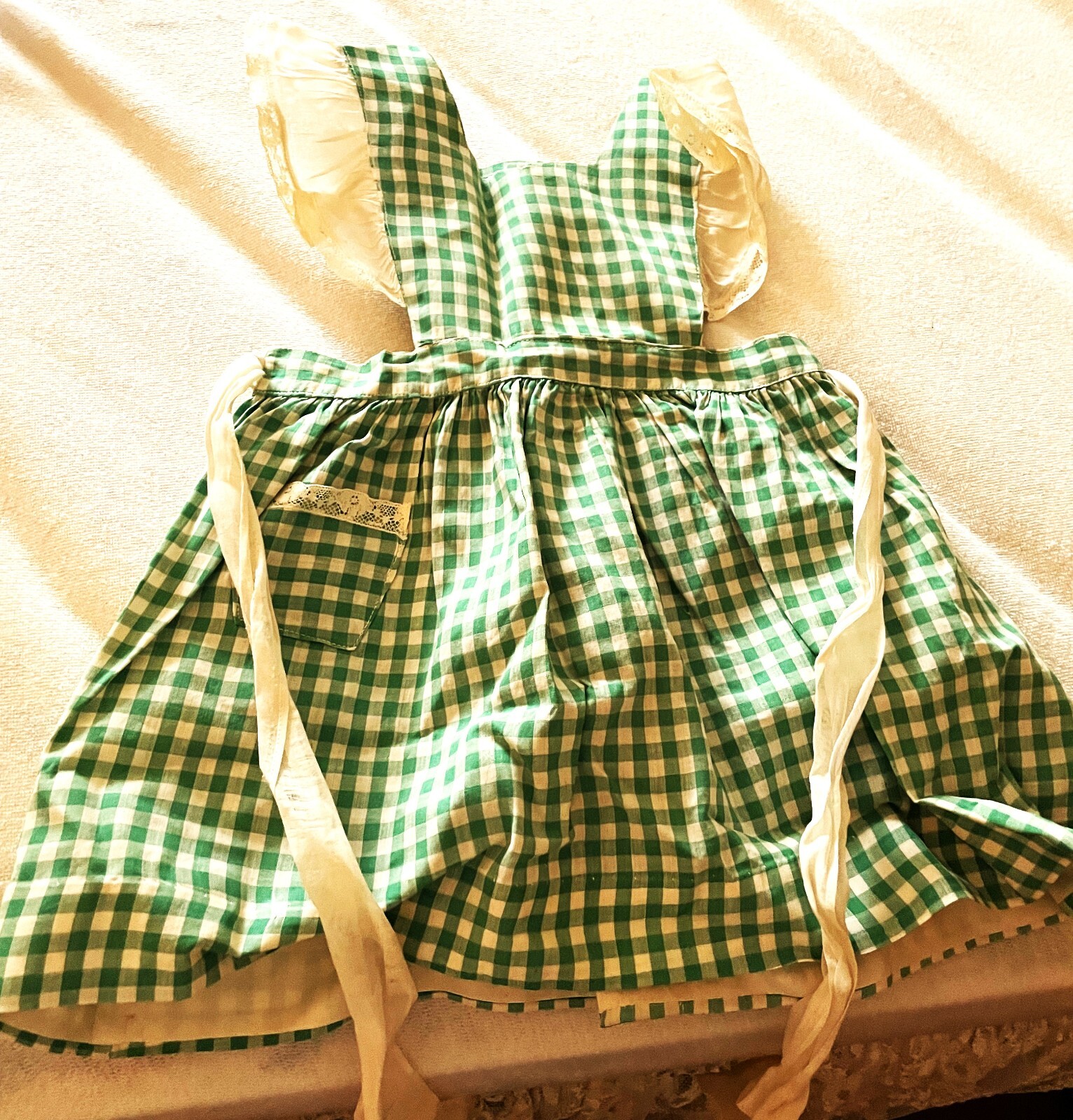 VINTAGE LOT TODDLERS PINAFORES APRONS DRESS eBay