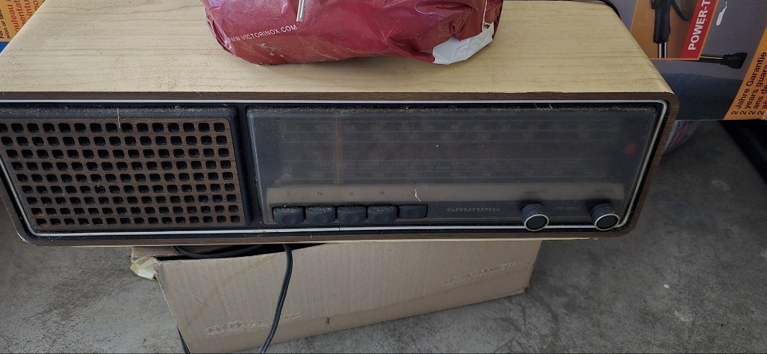 Grundig RF 420 Vintage Radio 70er Jahre – Sammler / Deko