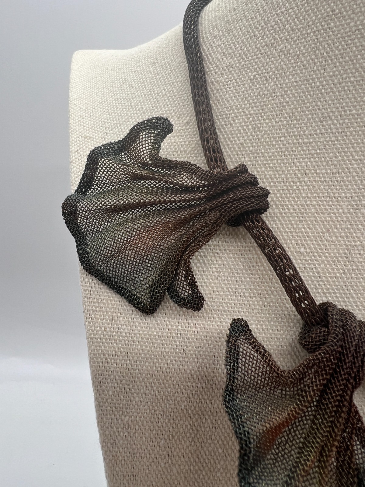 Sarah Cavender Mesh Metalworks Necklace Five Leaf Ginkgo Dark Finish Artisan