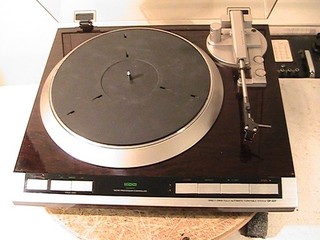 Giradischi Denon DP 52F ricambi o riparazione qualche storia leggilo