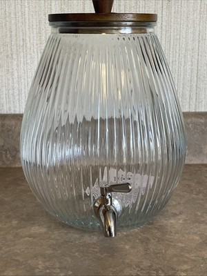 The Pioneer Woman 2 gallon Ribbed 12 Beverage Dispenser NEW!