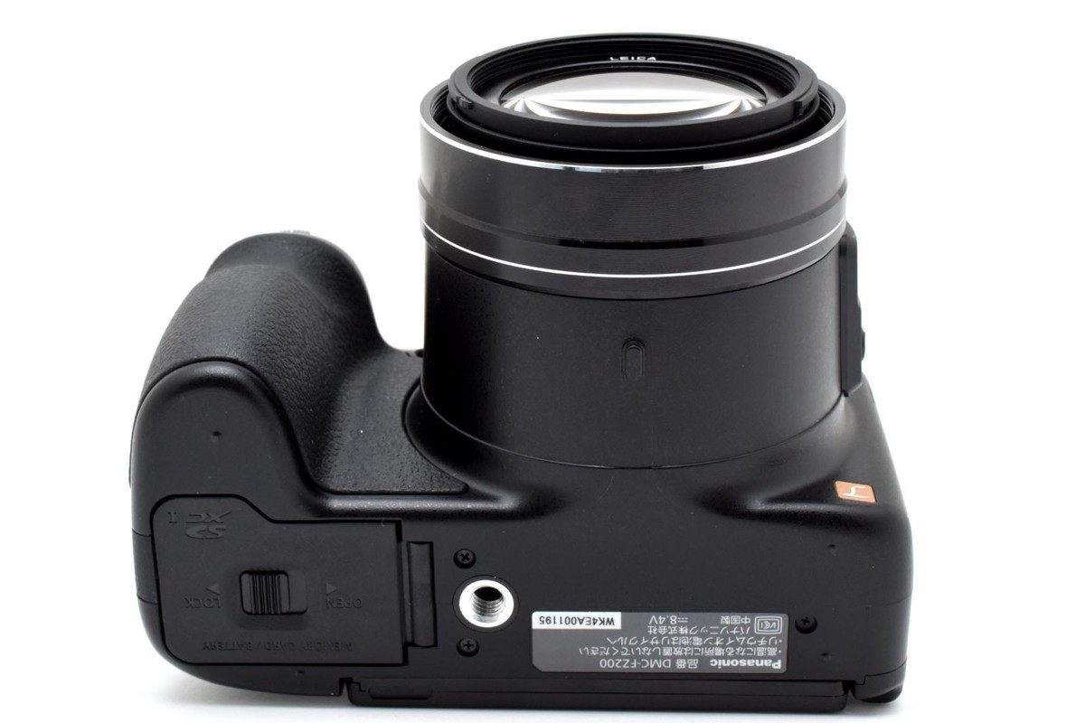 Panasonic Lumix DMC-FZ200 12.1MP Digital Camera 24x Zoom Tested