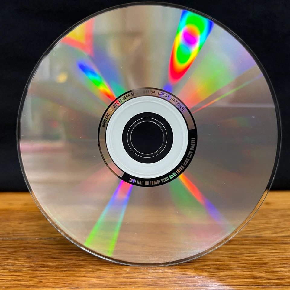 Apple iLife '05 v5.0 iPhoto iMovie iTunes iDVD GarageBand Mac Install Disc CD - Image 2 of 4