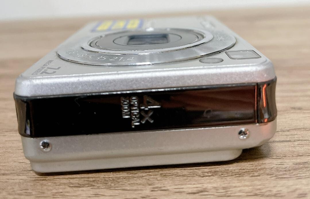 Sony Cyber Shot DSC-W120 7.2MP 4x Compact Digital Camera