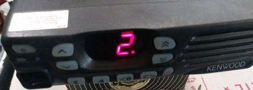 Kenwood TK-8302U-1 Mobile Radio POWER UP ONLY With mounting Bracket And Mic. - Picture 2 of 13