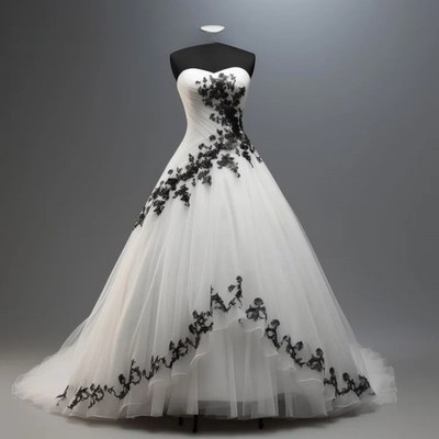 Black White Vintage Wedding Dress Ruched A-Line Gothic Bridal Gown Lace Applique