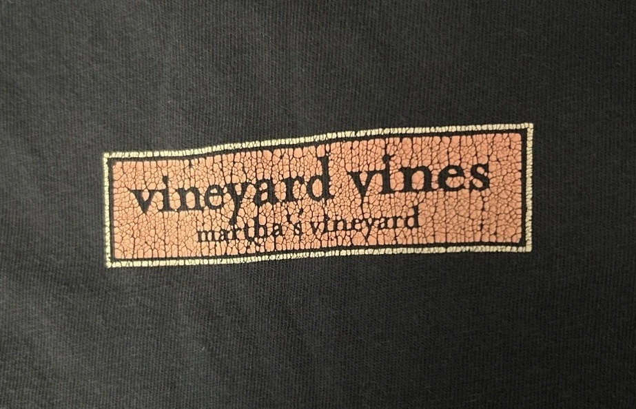 Vineyard Vines Martha’s T Shirt Navy Blue Size L Spellout Coastal Beach Cotton - Image 4 of 4