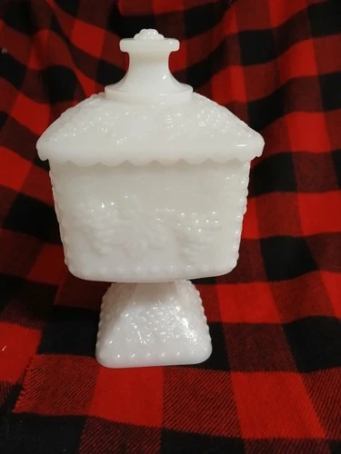 Vintage Westmoreland Milk Glass Beaded Footed Grape Vine Candy Dish