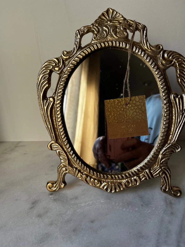 Espejo tocador de mesa de metal dorado ornamentado Art Nouveau Hollywood Regency Foto 2 de 4