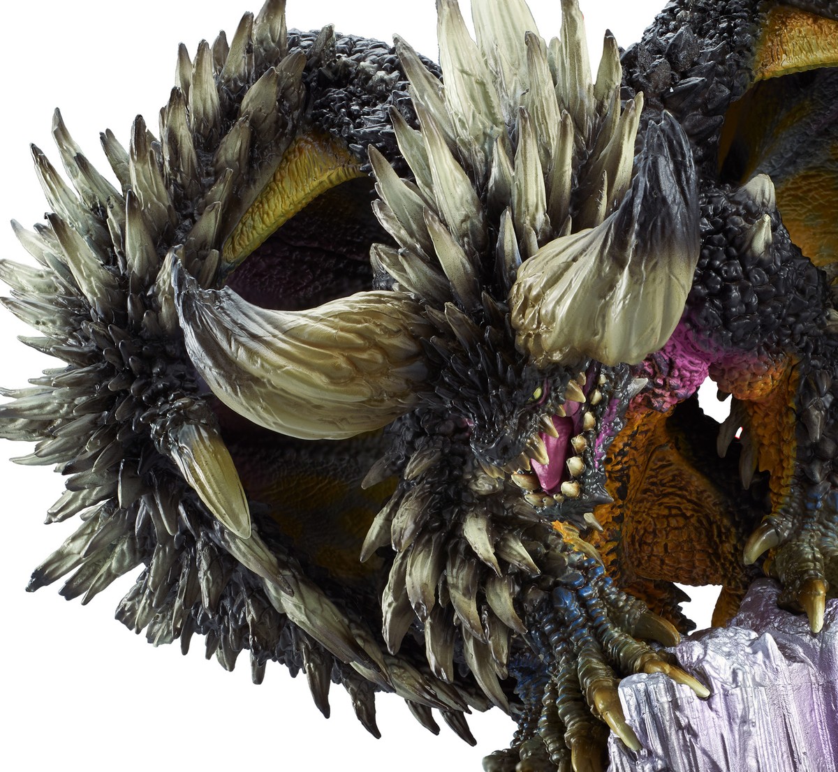 NEW Capcom Monster Hunter World Ruiner Nergigante Reprint Edition