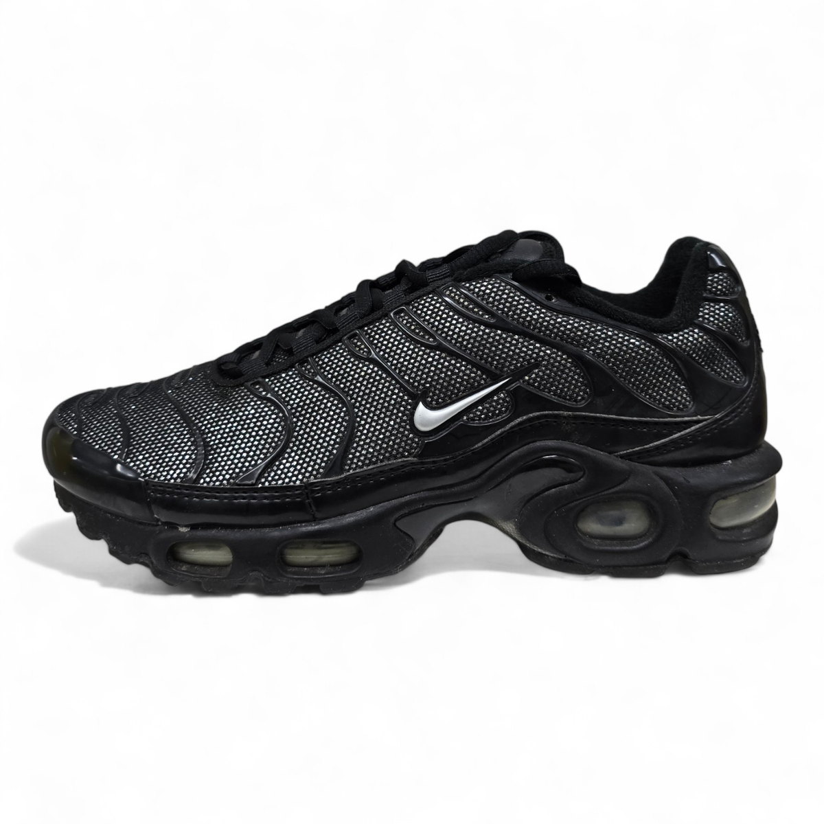 NIKE AIR MAX PLUS TUNED TN NIKE AIR MAX PLUS TUNED TN