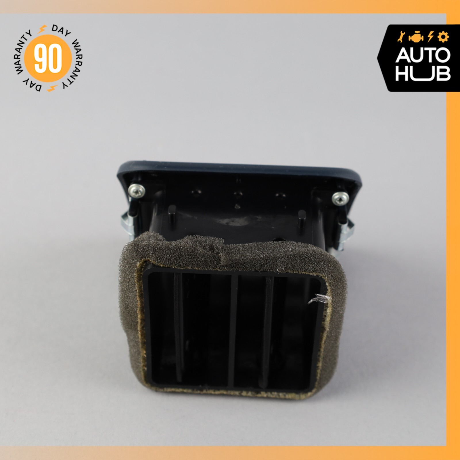 09-13 Maserati Quattroporte M139 Front Right or Left Console AC A/C Air Vent OEM