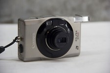 Canon ELPH 370z, 1:4.5/23mm to 1:9.9/69mm Lens, APS Film -- EXCELLENT