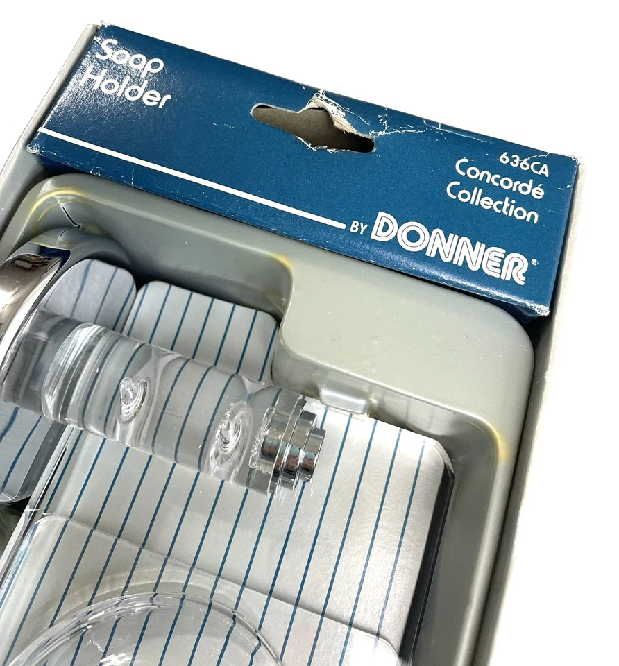 Wall Mounted Clear Acrylic Soap Dish Holder for Bathroom - Image 2 of 4