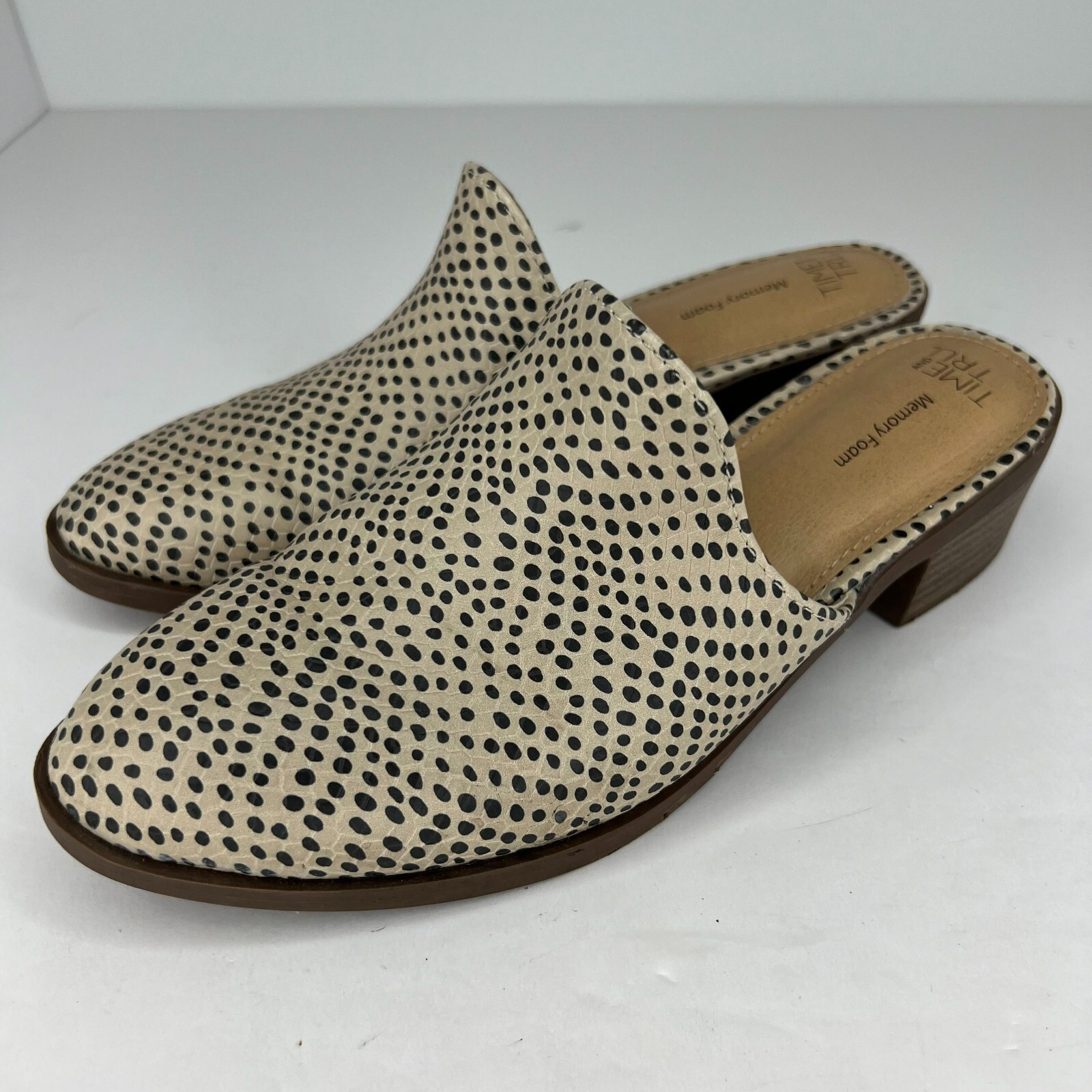 Time And Tru Womens Brown Memory Foam Slip-On Mules Size 6.5  