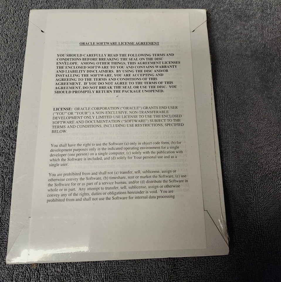 ORACLE8i PERSONAL EDITION VERSION 8.1.5 NEW SEALED ISBN 0072436905 WINDOWS 98  - Image 4 of 4