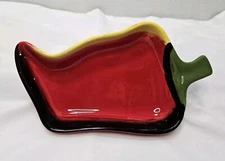 Ceramic 2012 Bay Island Red Pepper Serving Dish