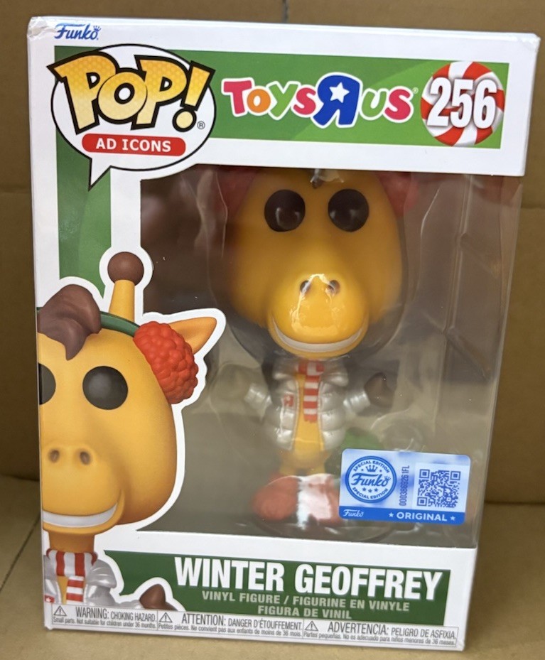R Us Exclusive Vinyl Figure #256