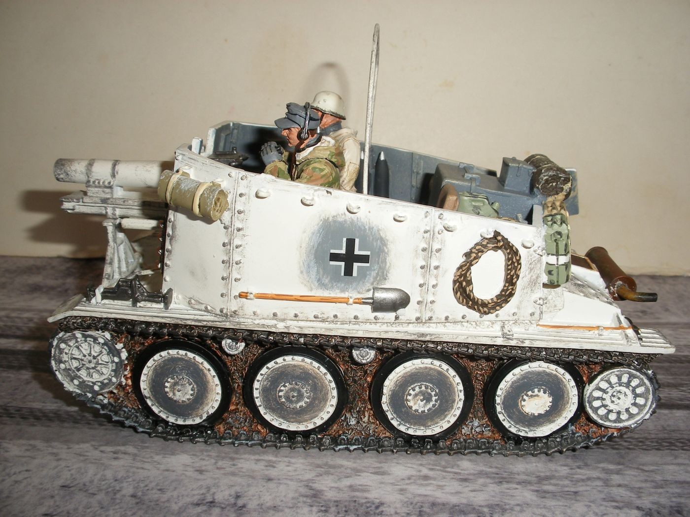 King & Country BBG001  WW2 GERMAN  Battle of the Bulge  *GRILLE Self Propelled*
