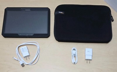 Samsung Galaxy Tab 4 10.1 in. 16GB Black Tablet + Cases Bundle SM-T530NYKNXAR
