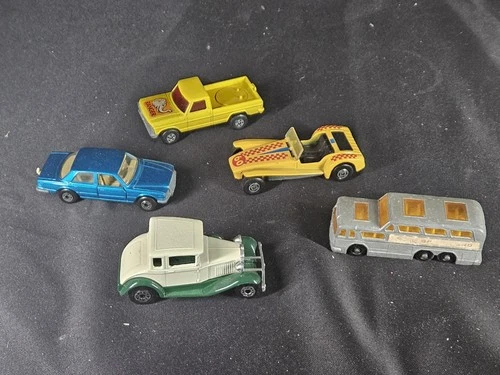 Vintage 1970s Hot Wheels Matchbox Lot of 5 Diecast Cars Trucks Superfast Lesney