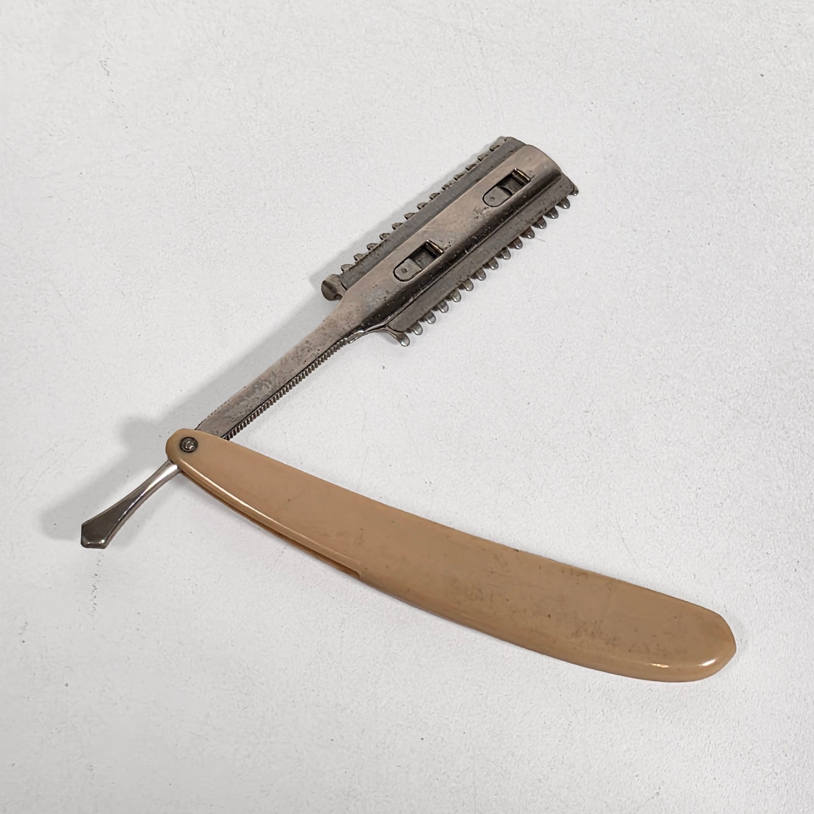 Durham Duplex • Razor Hair Thinning Tool • Celluloid Handle • Vintage
