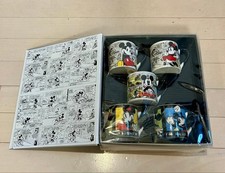 Rare Disney Mickey  Minnie 5-Piece Cup Set New Unused Collectible