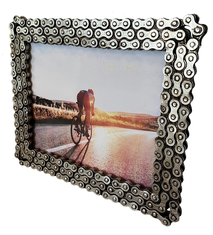 Marco de fotos de cadena de bicicleta/motocicleta 8" X 10" foto - cadena de bicicleta sintética vertical... Foto 3 de 4