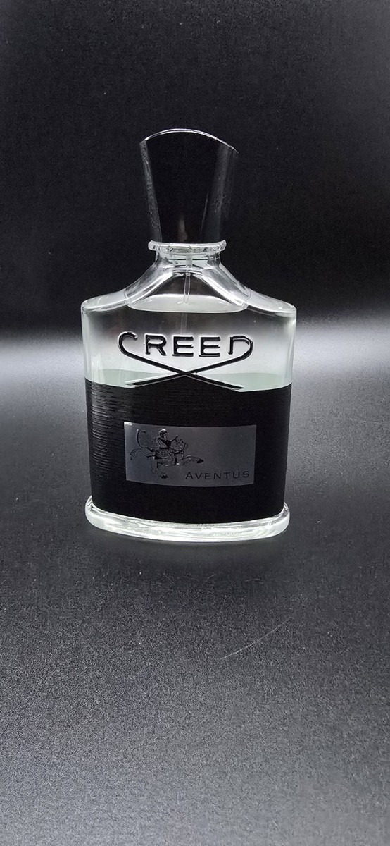 Creed Aventus Eau de Parfum 100 Ml (3.3 fl Oz) for Men *NEVER USED