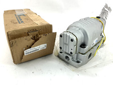 New Mac Valves 1321G-111D-15 Solenoid Valve 4/2-Way Sub base 3/4inch Fem NPTF