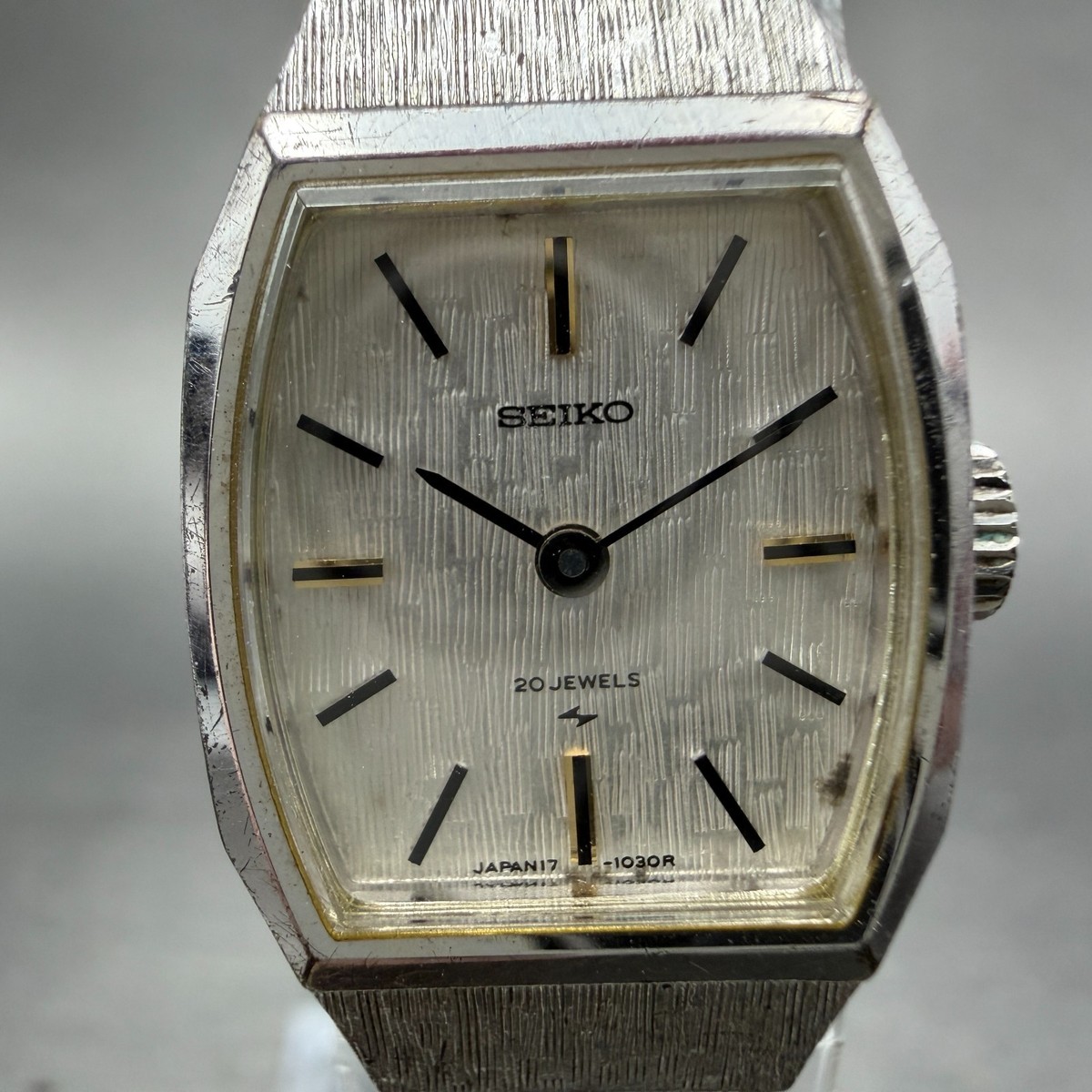 【がちゃぴん 】SEIKO セイコー タンク レクタンギュラー シルバー Seiko Tank Watch Women 17mm Silver Dial Silver Tone Manual 17-3280