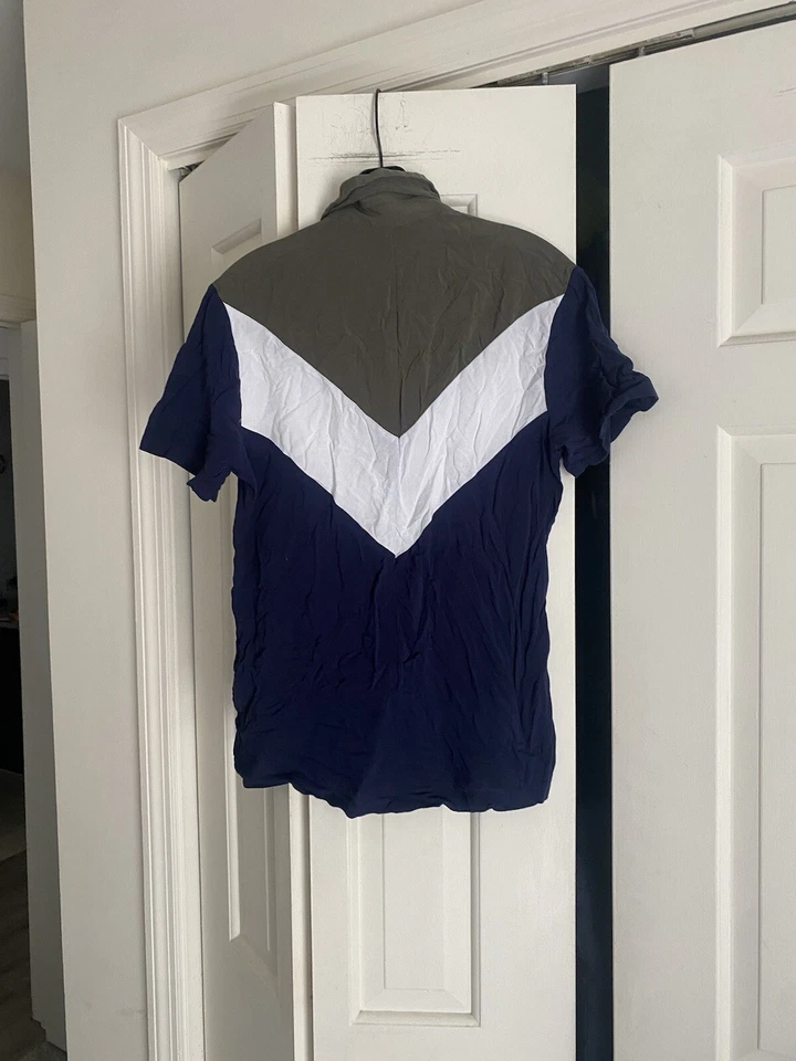 Asos Men's Green Navy Blue White Viscose Shirt XS - Image 3 of 3