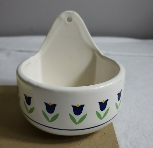 Wall Vase Tulips Made In Taiwan Trinkets Farmhouse Kitchen cottage core